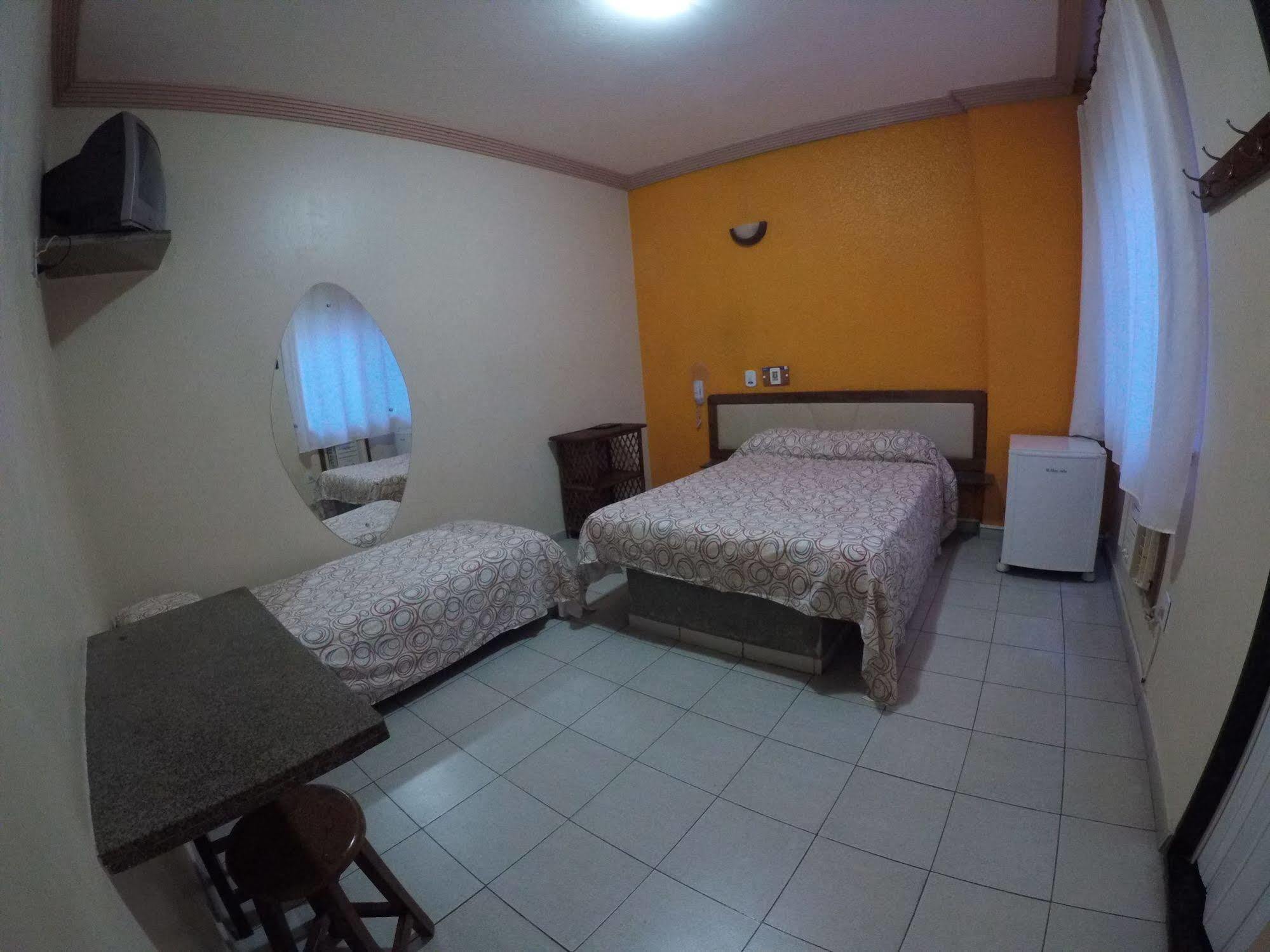 Hotel Fenix Salvador Esterno foto